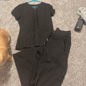 Med Couture Black Women's scrub set